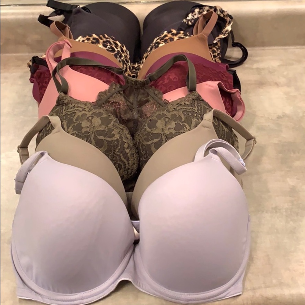 32 DD Bra